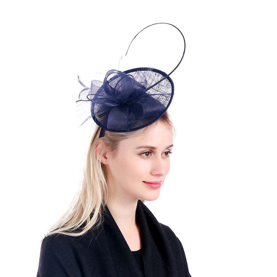 'Lily' Fascinator