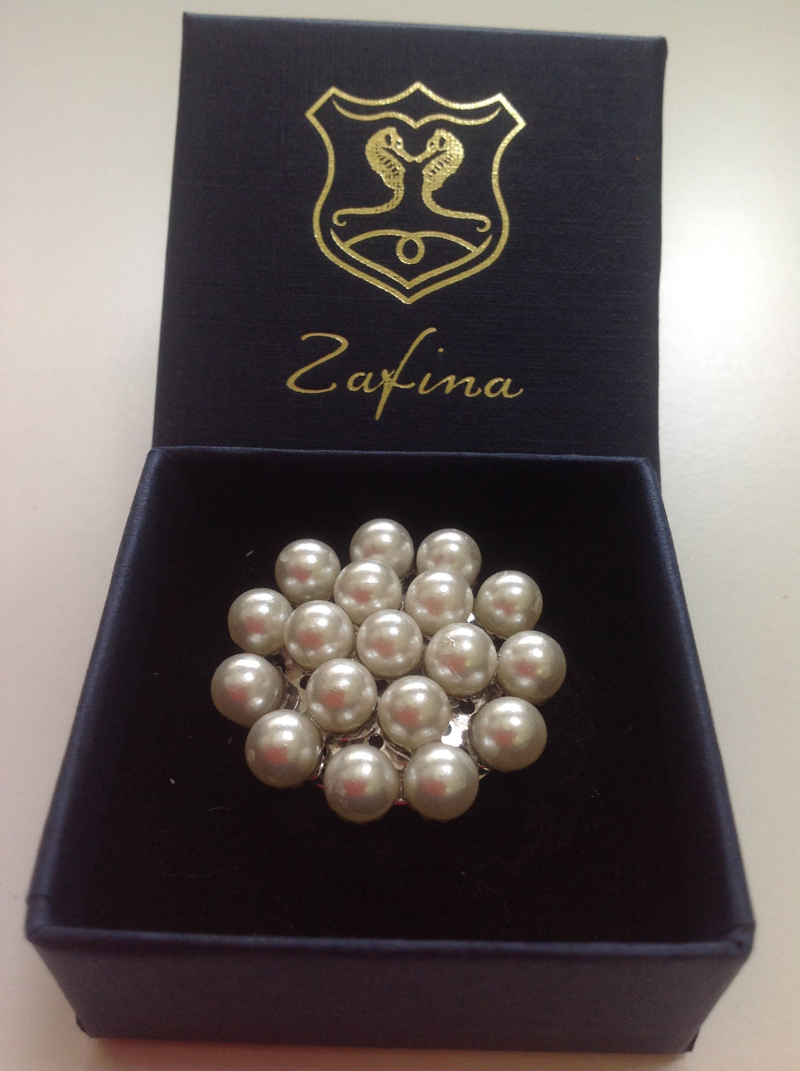 Pearl and Diamonte Magnetic Stock Pins